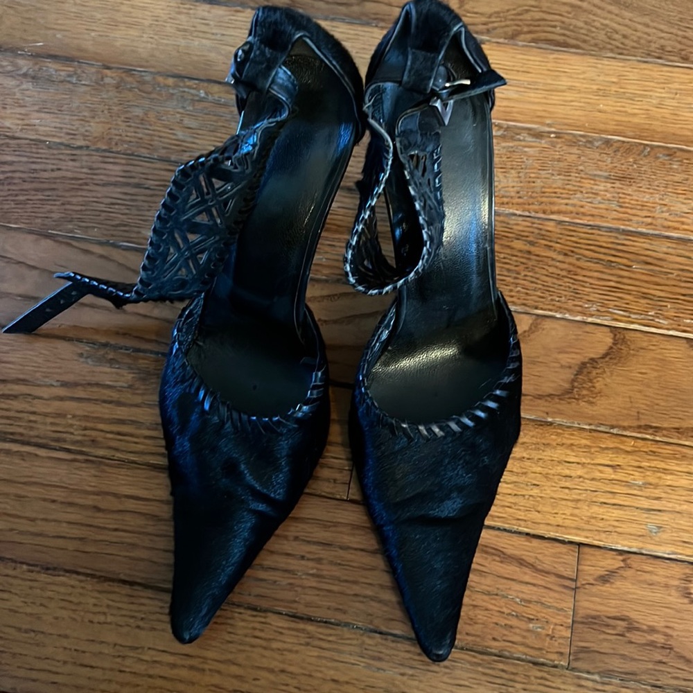 Italy leather pointed toe unique ankle strap braided shoe black 37